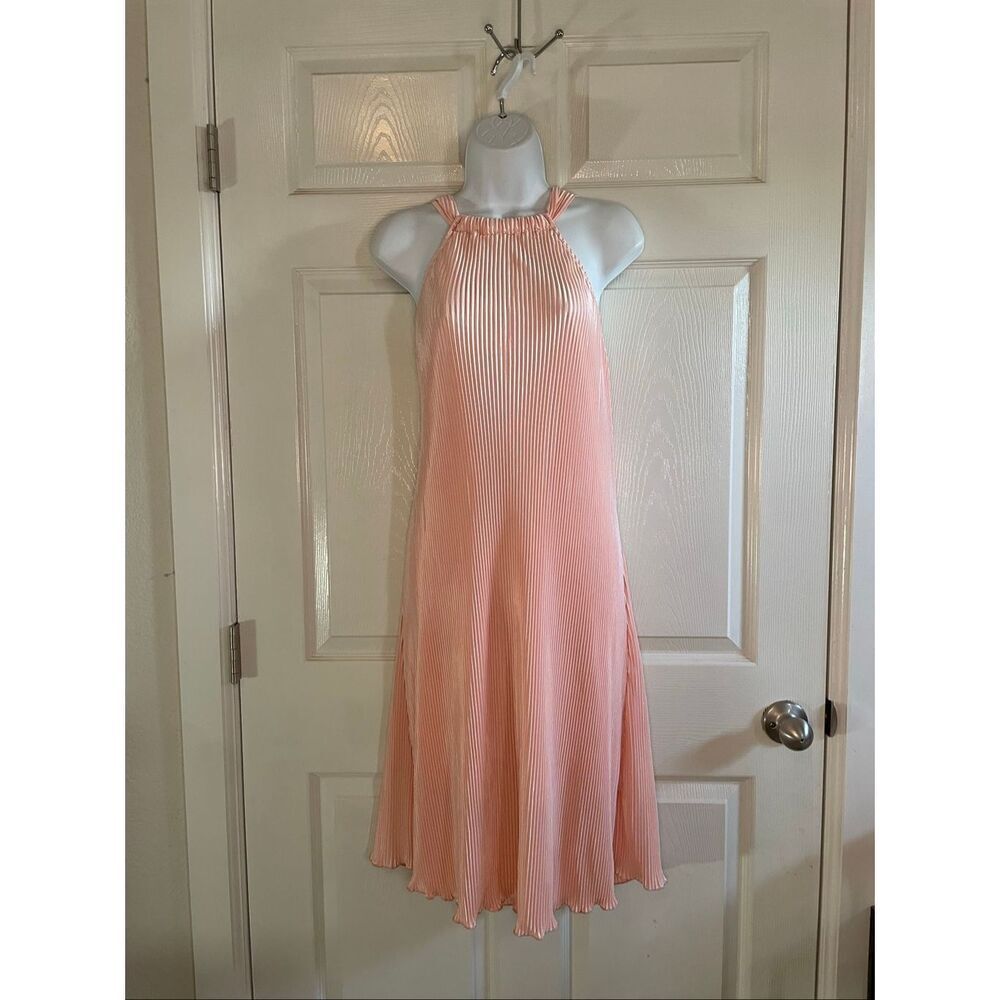Boutique Extra Large Dress Cocktail Ripple Blush Halter Neck - Picture 2 of 8